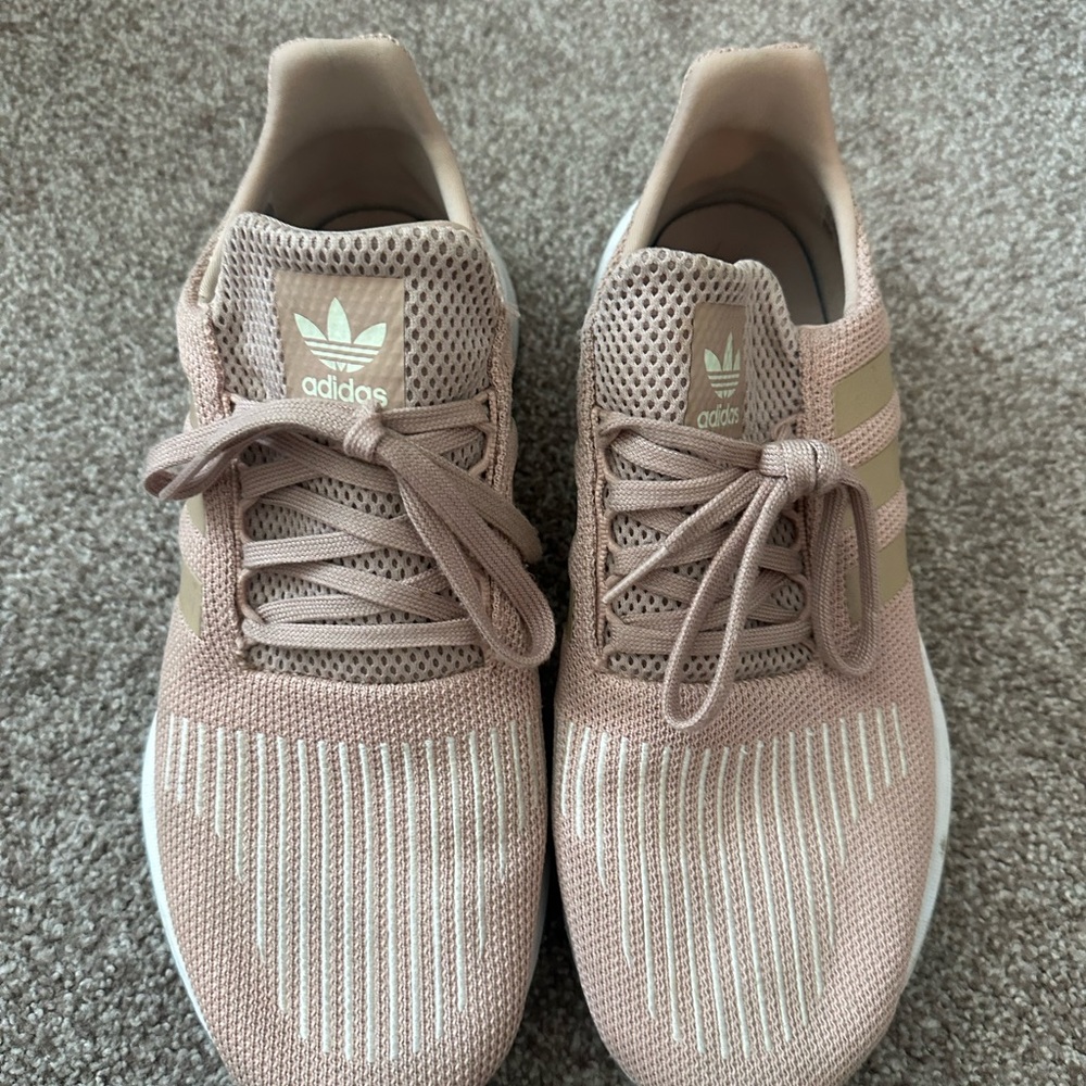 Adidas Women's swift run shoes